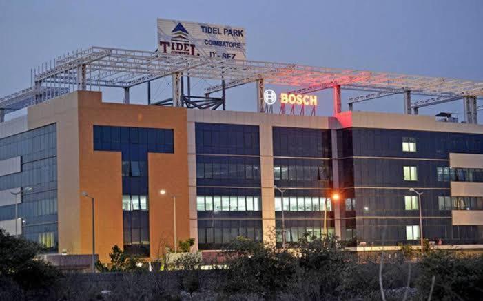 Hotel Tidel Park Coimbatore Buitenkant foto